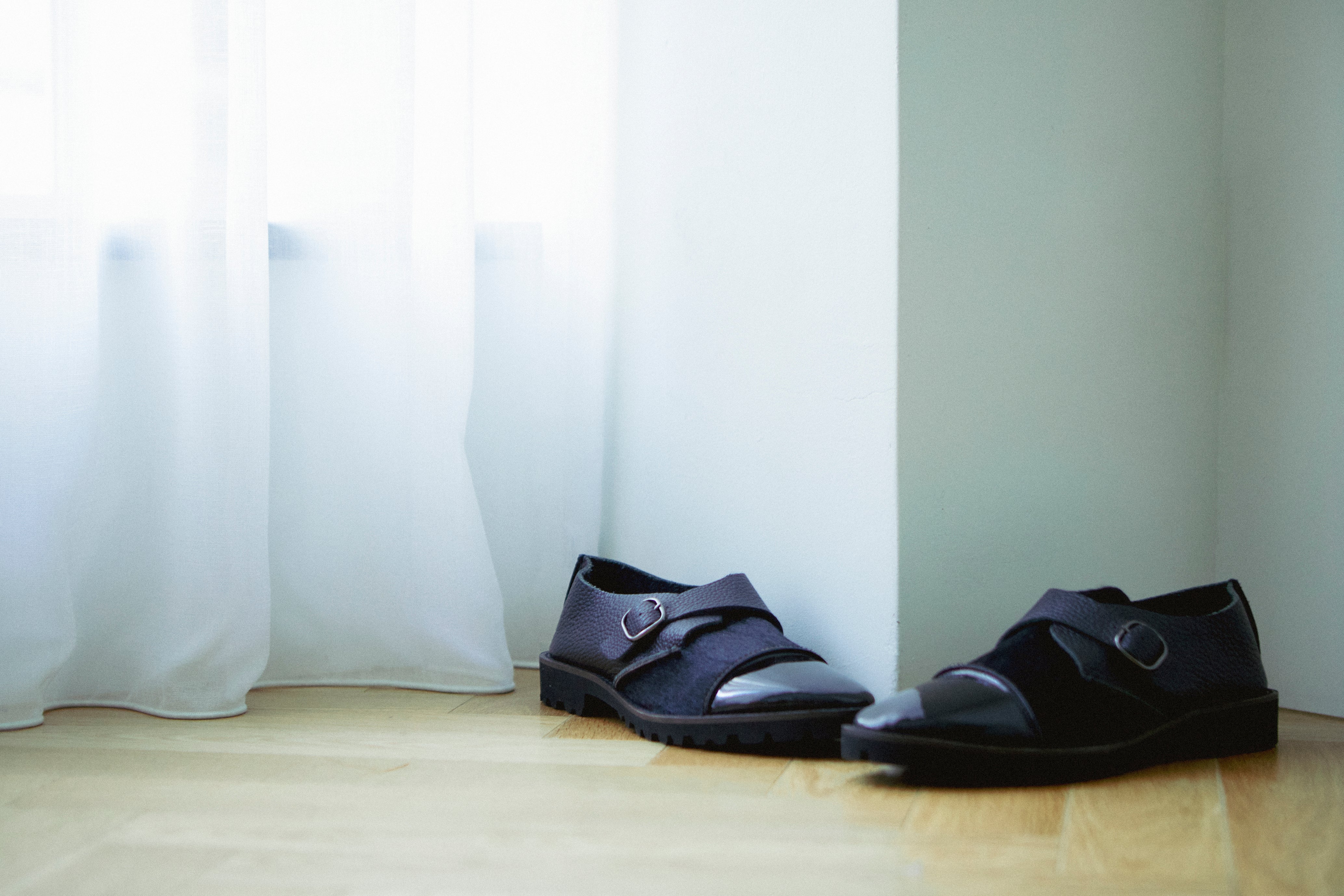 カジュアルにもドレスにも!MONK SHOES(モンクシューズ)のご紹介♪