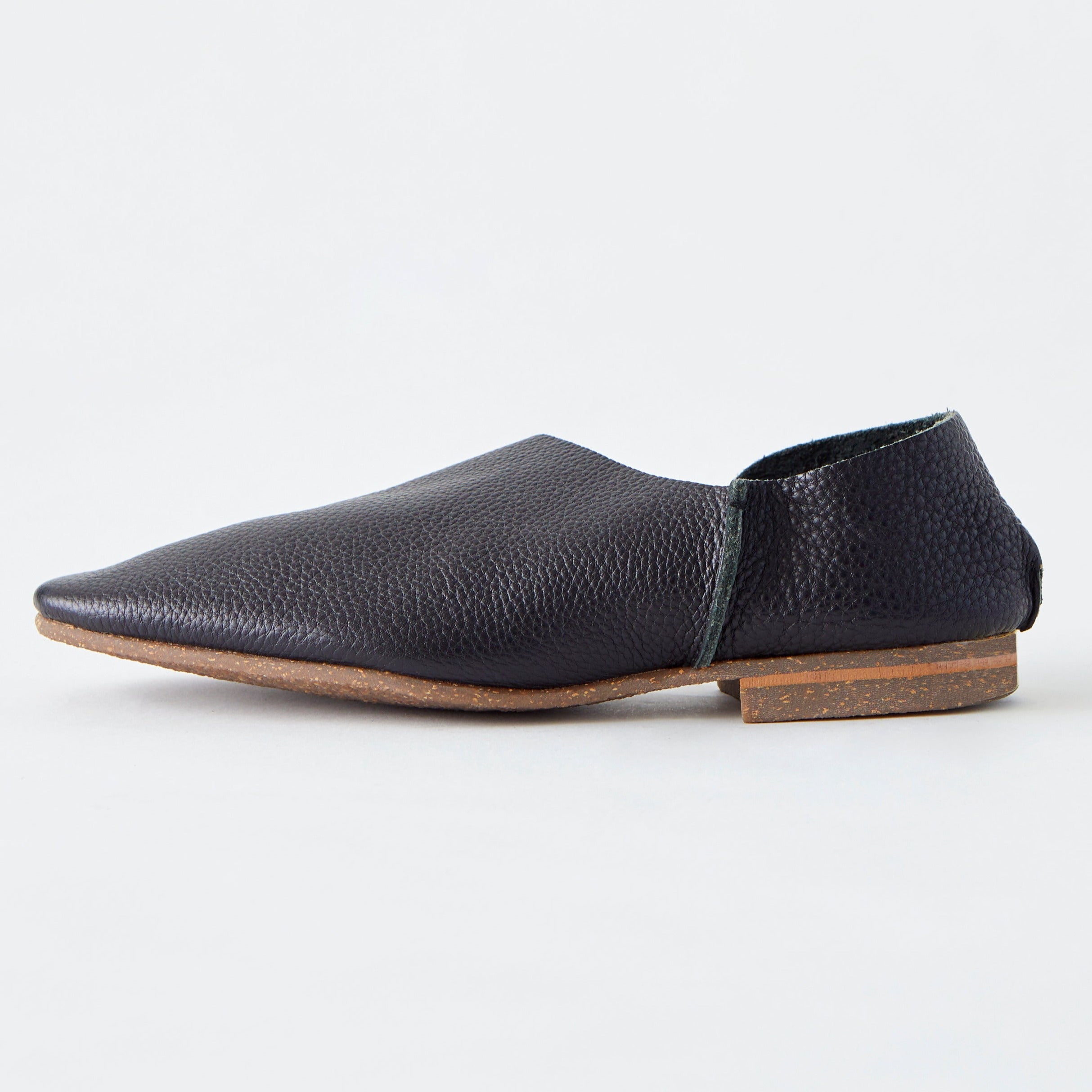 2-PIECES SLIP-ON ALL SHRINK BLACK