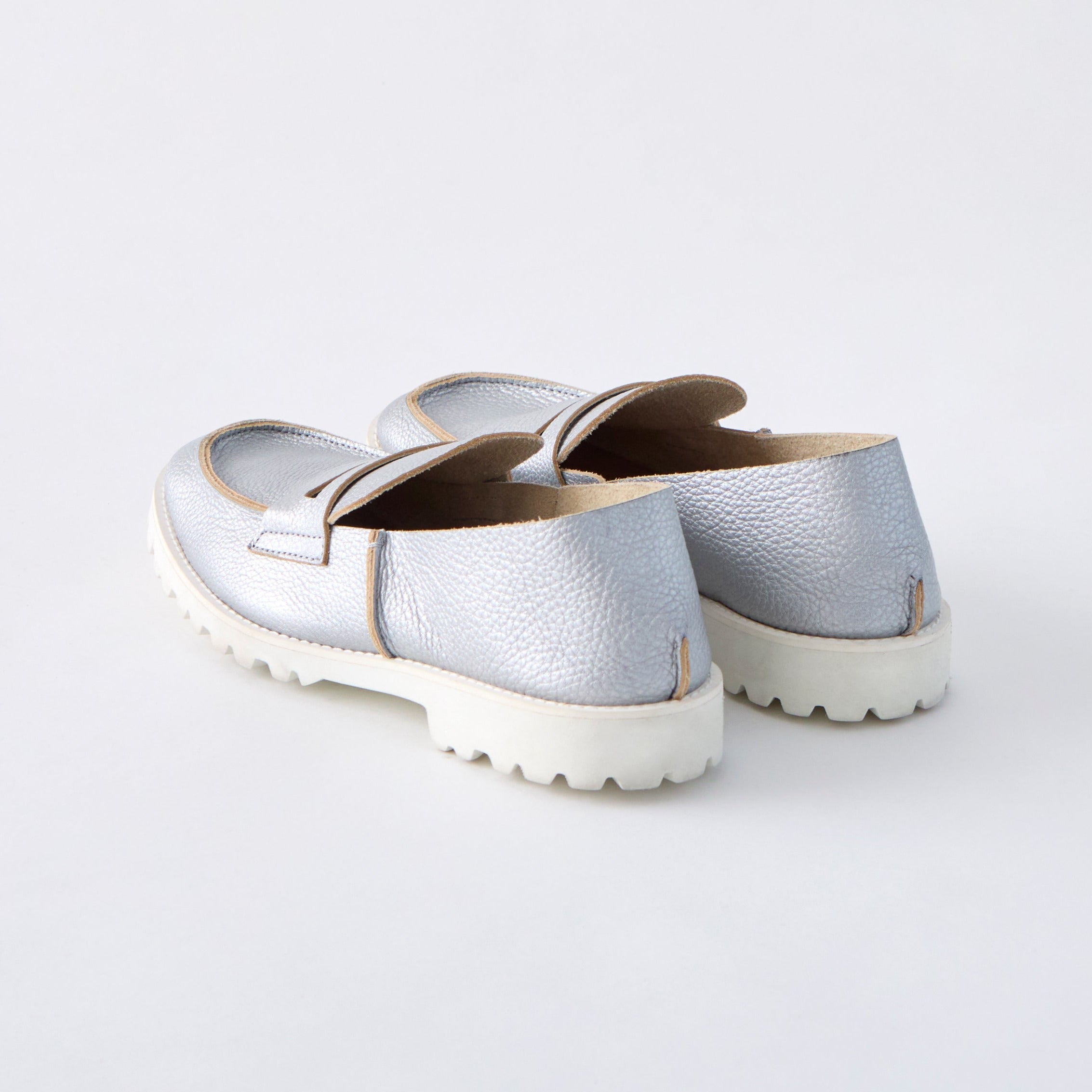 LOAFER ALL SILVER