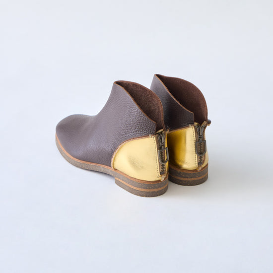 BACK ZIP BOOTS　BROWN / GOLD