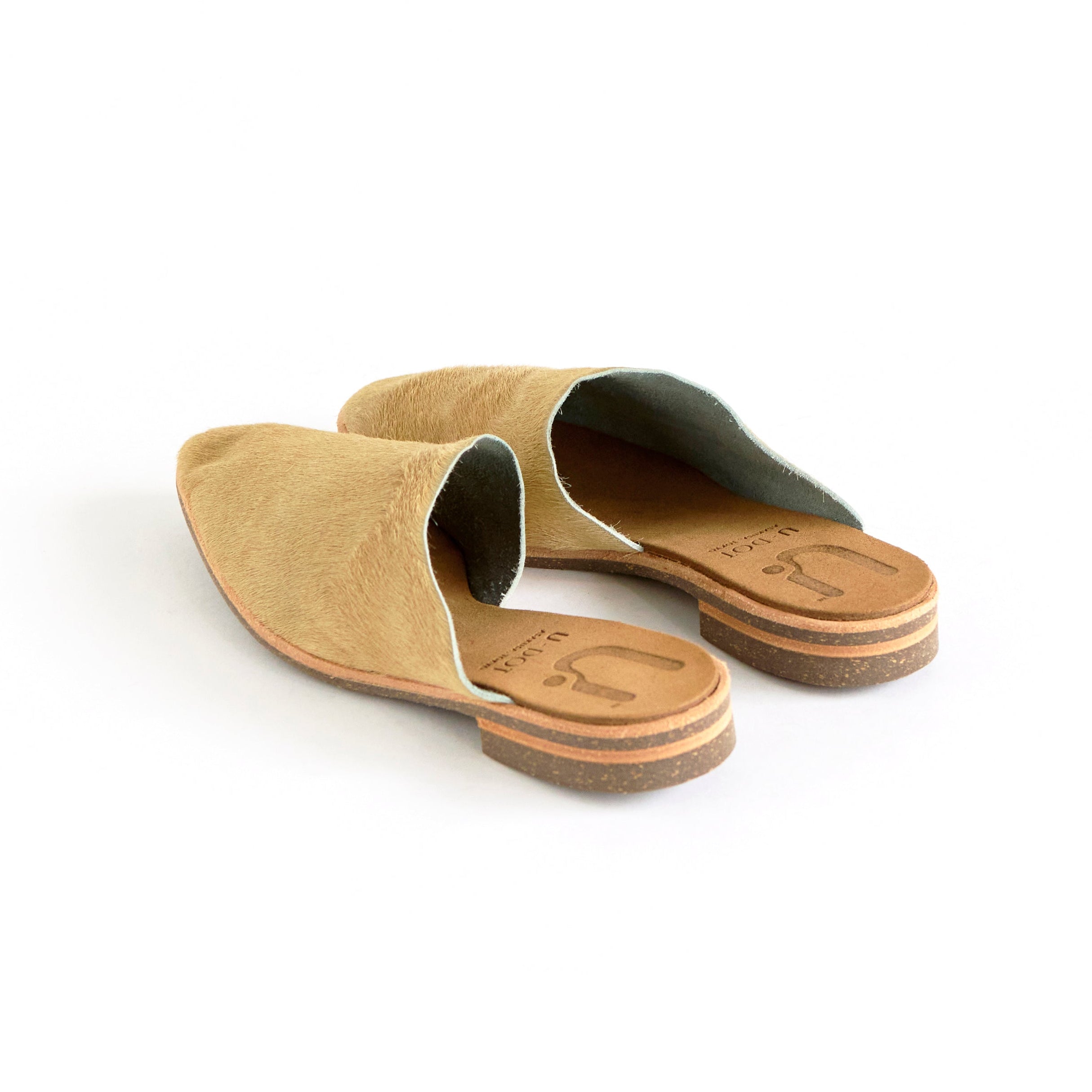 ASYMMETRICAL MULE ALL COW BEIGE