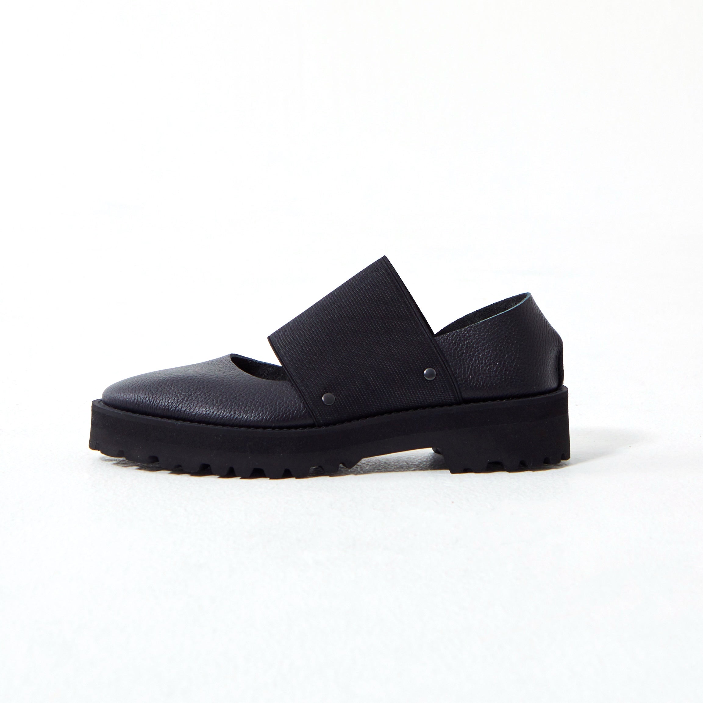 GOM BAND FLAT SHRINK BLACK (TANK DOUBLE SOLE)