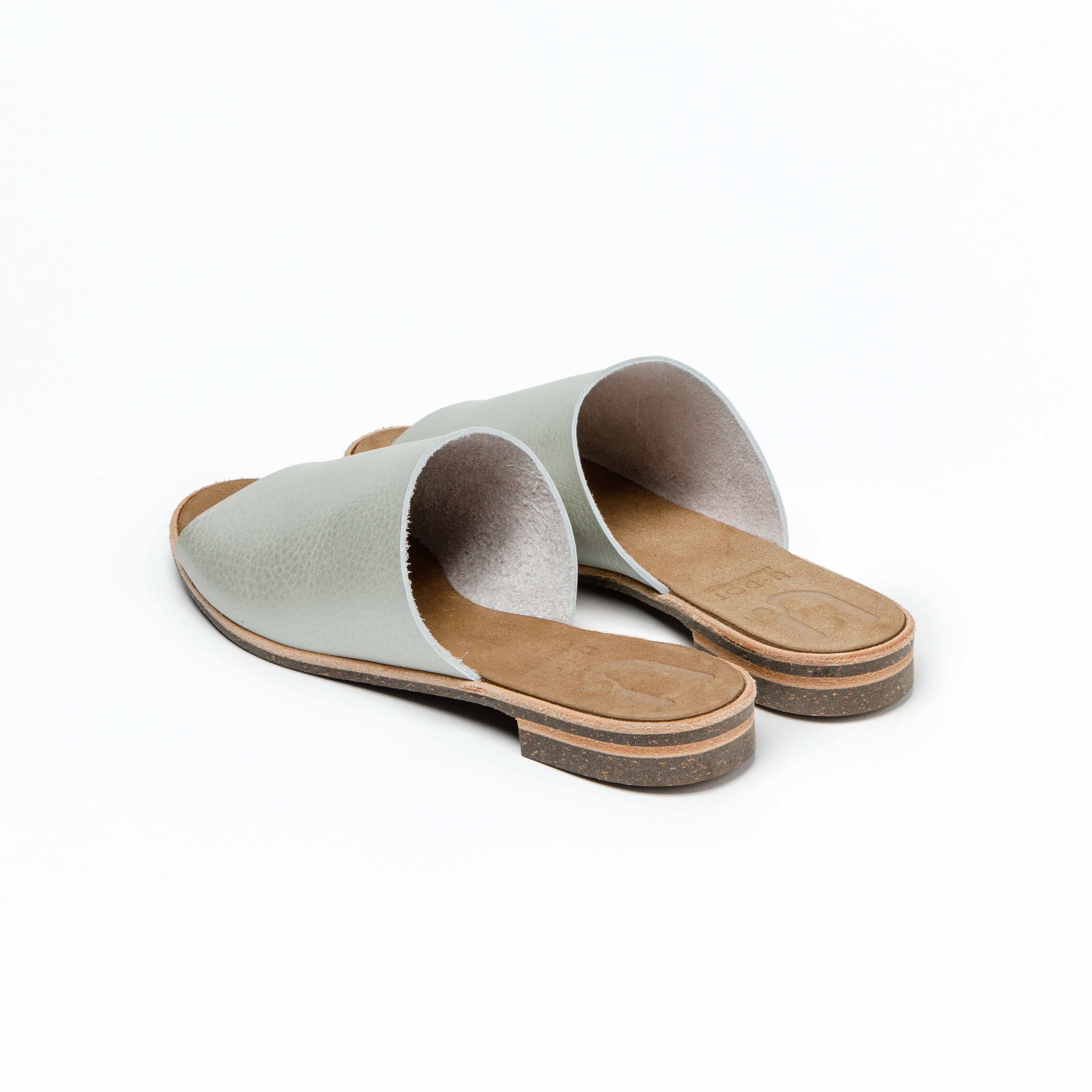 SLIDE SANDALS LIGHT SILVER