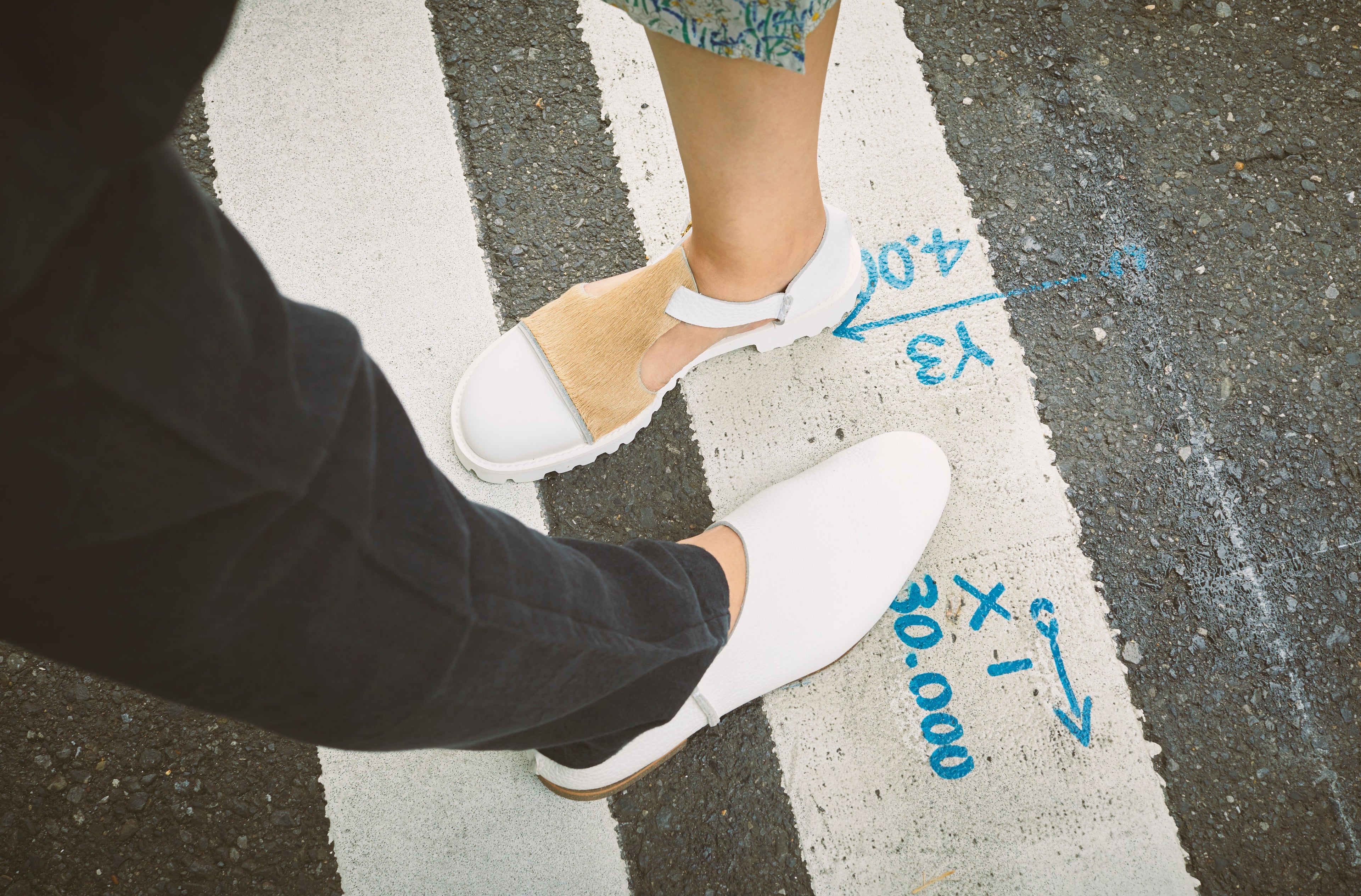 STRAP SANDALS　ALL WHITE