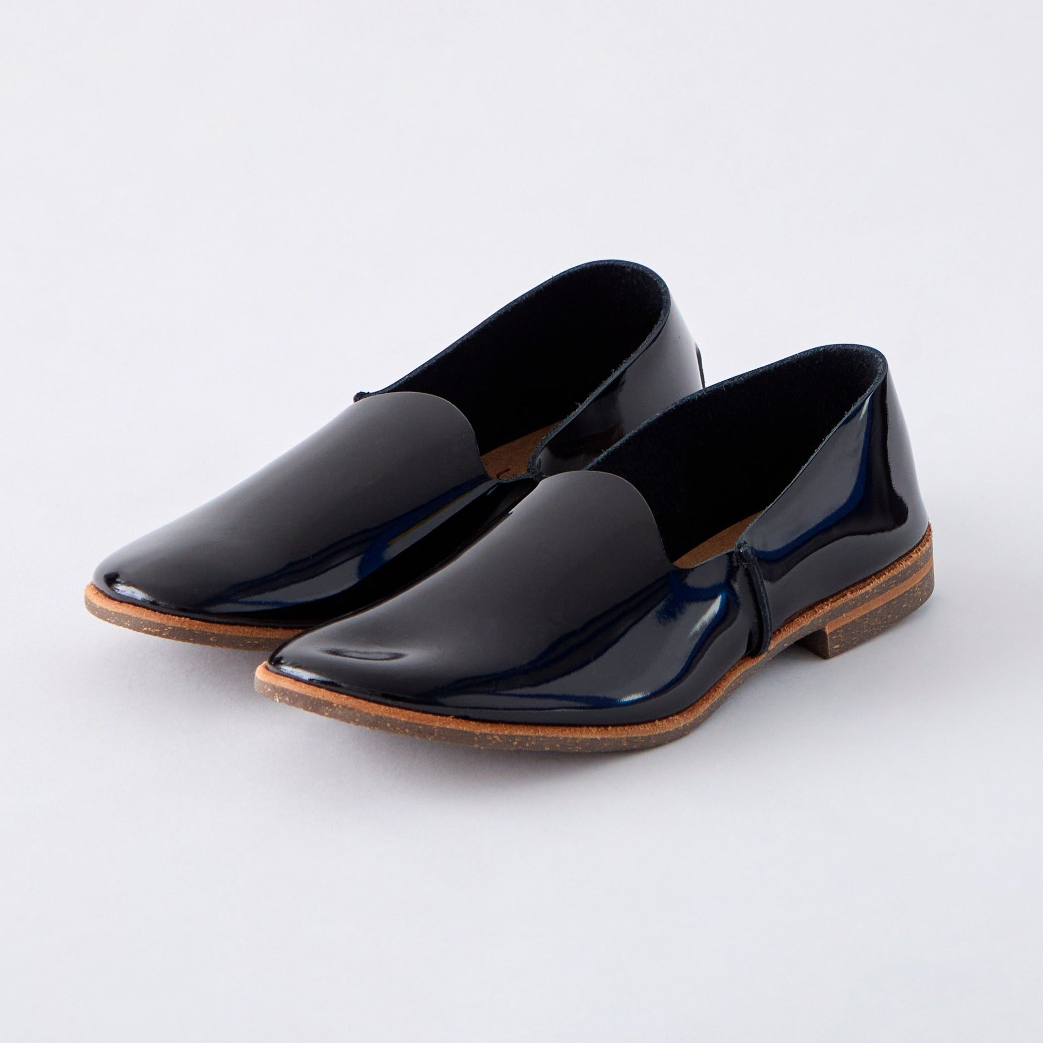 SLIP-ON　ALL PATENT BLACK