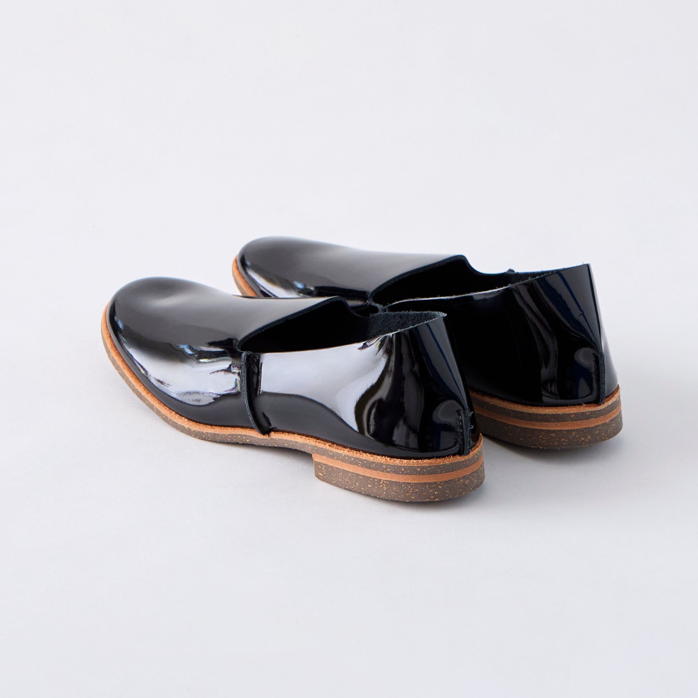 SLIP-ON　ALL PATENT BLACK