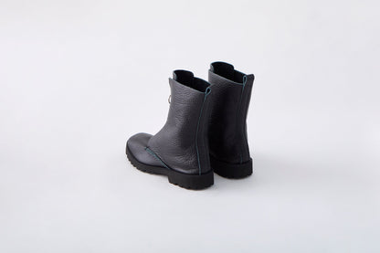 FRONT ZIP BOOTS　ALL SHRINK BLACK