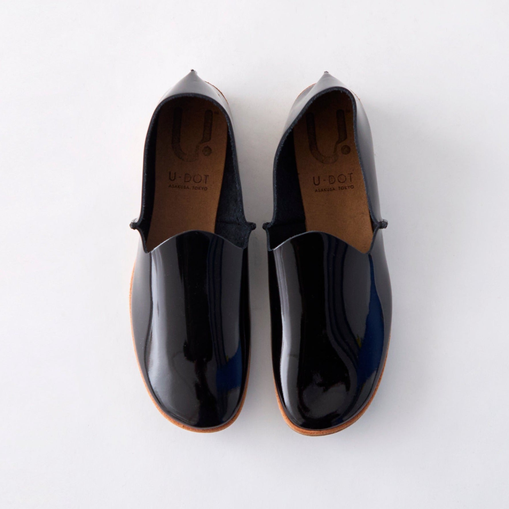 SLIP-ON　ALL PATENT BLACK