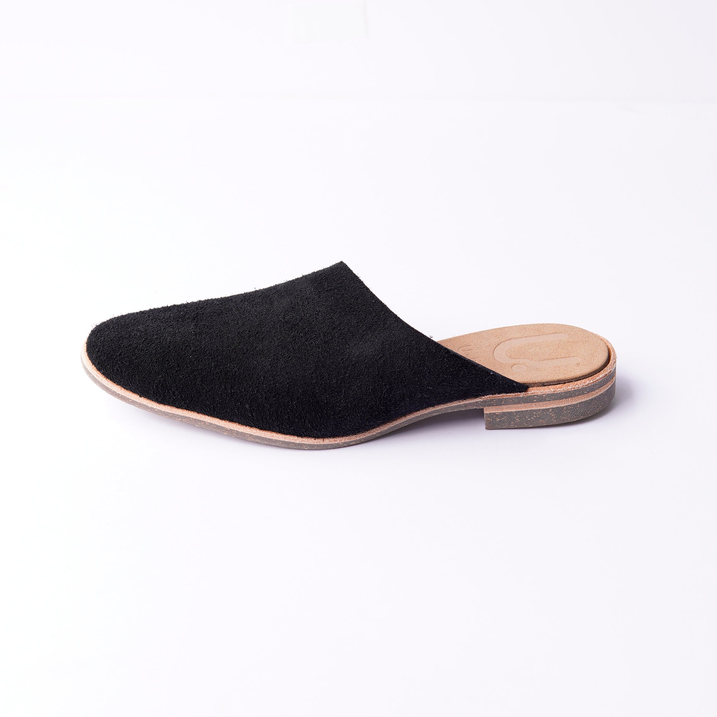 ASYMMETRICAL MULE　ALL SUEDE BLACK