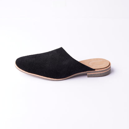 ASYMMETRICAL MULE　ALL SUEDE BLACK