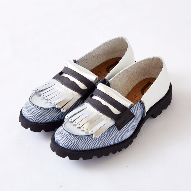 FRINGE LOAFER WAVE BLACK / SILVER / WHITE / BLACK