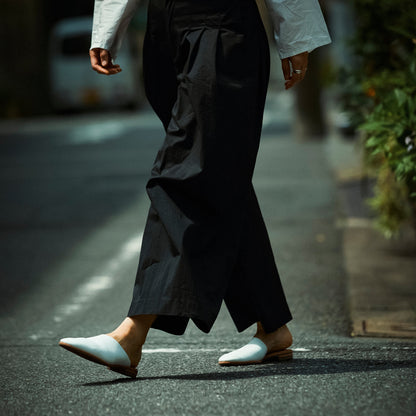 ASYMMETRICAL MULE　ALL WHITE