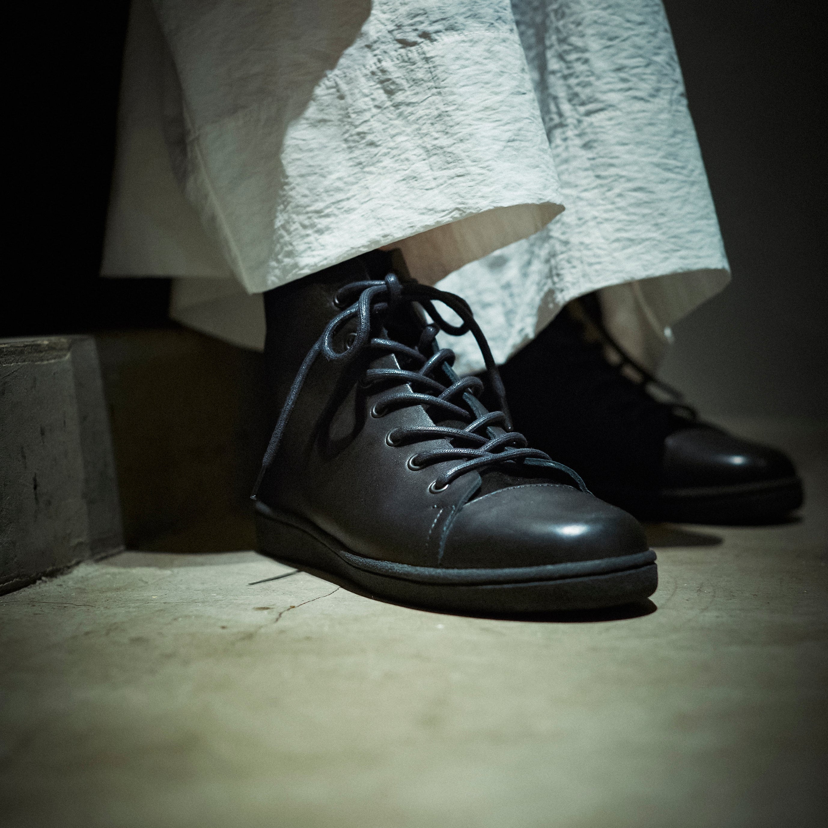 HIGH CUT SNEAKER　BLACK / COW HAIR BLACK