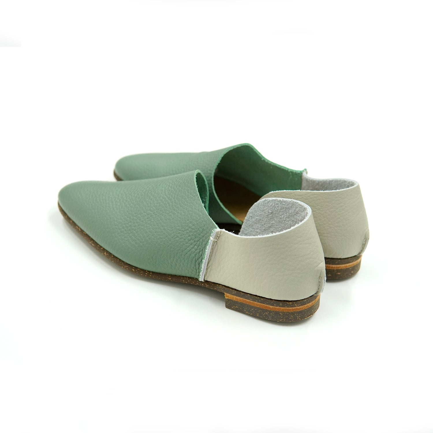 2-PIECES SLIP-ON  SHRINK SAGE GREEN / IVORY/CS