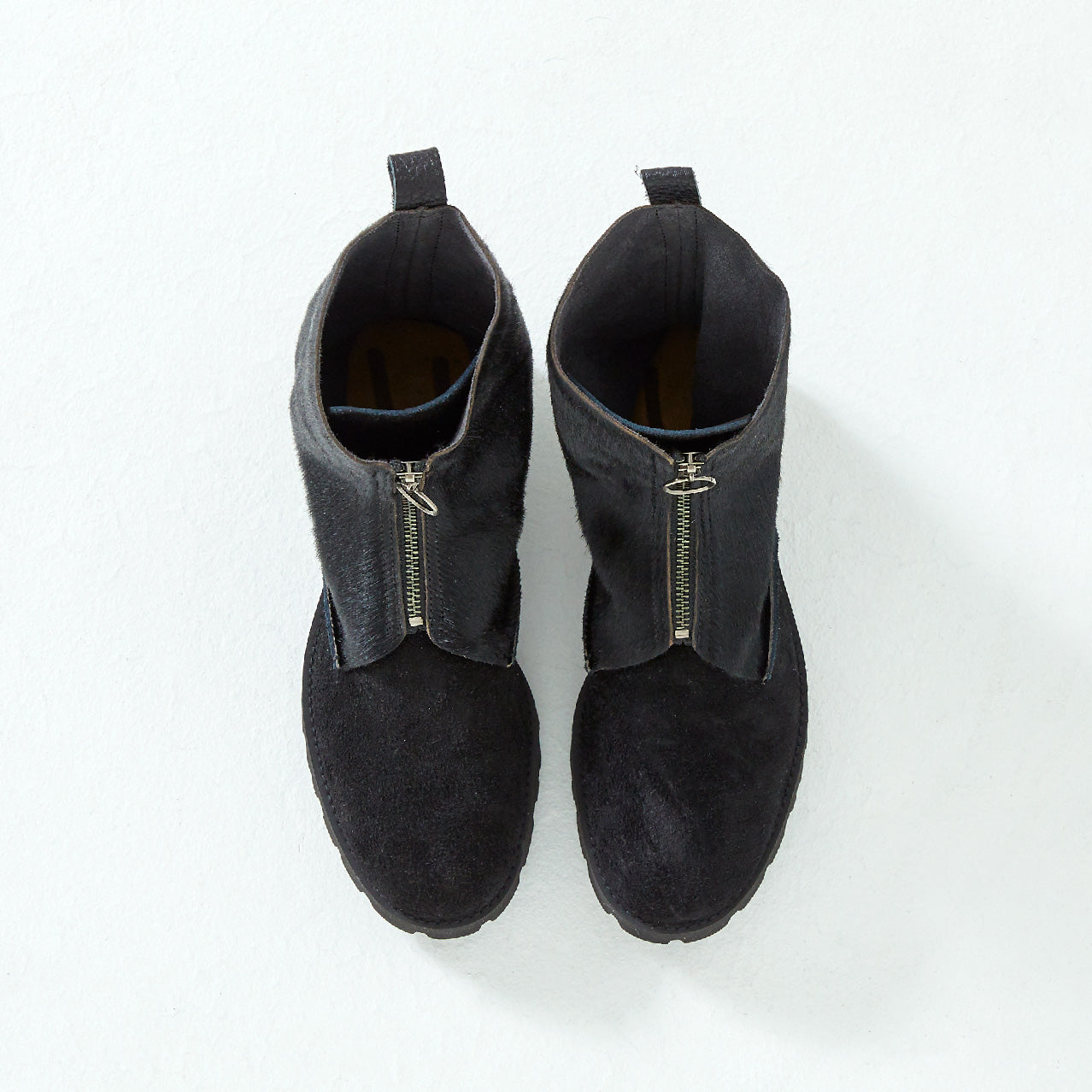 FRONT ZIP BOOTS　COW HAIR BLACK / BLACK
