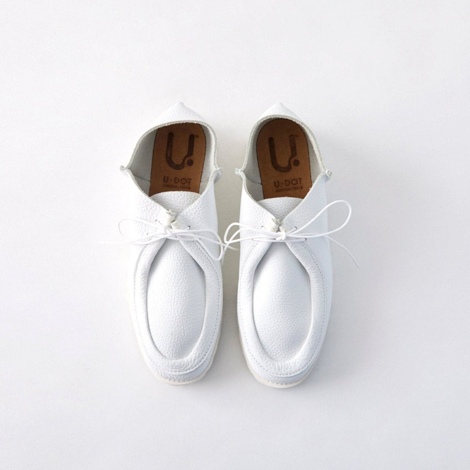 MOCASSIN　WHITE