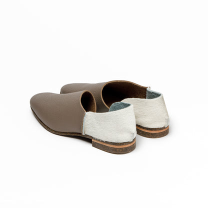 2-PIECES SLIP-ON  SHRINK HAZEL BROWN / COW WHITE