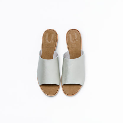 SLIDE SANDALS LIGHT SILVER