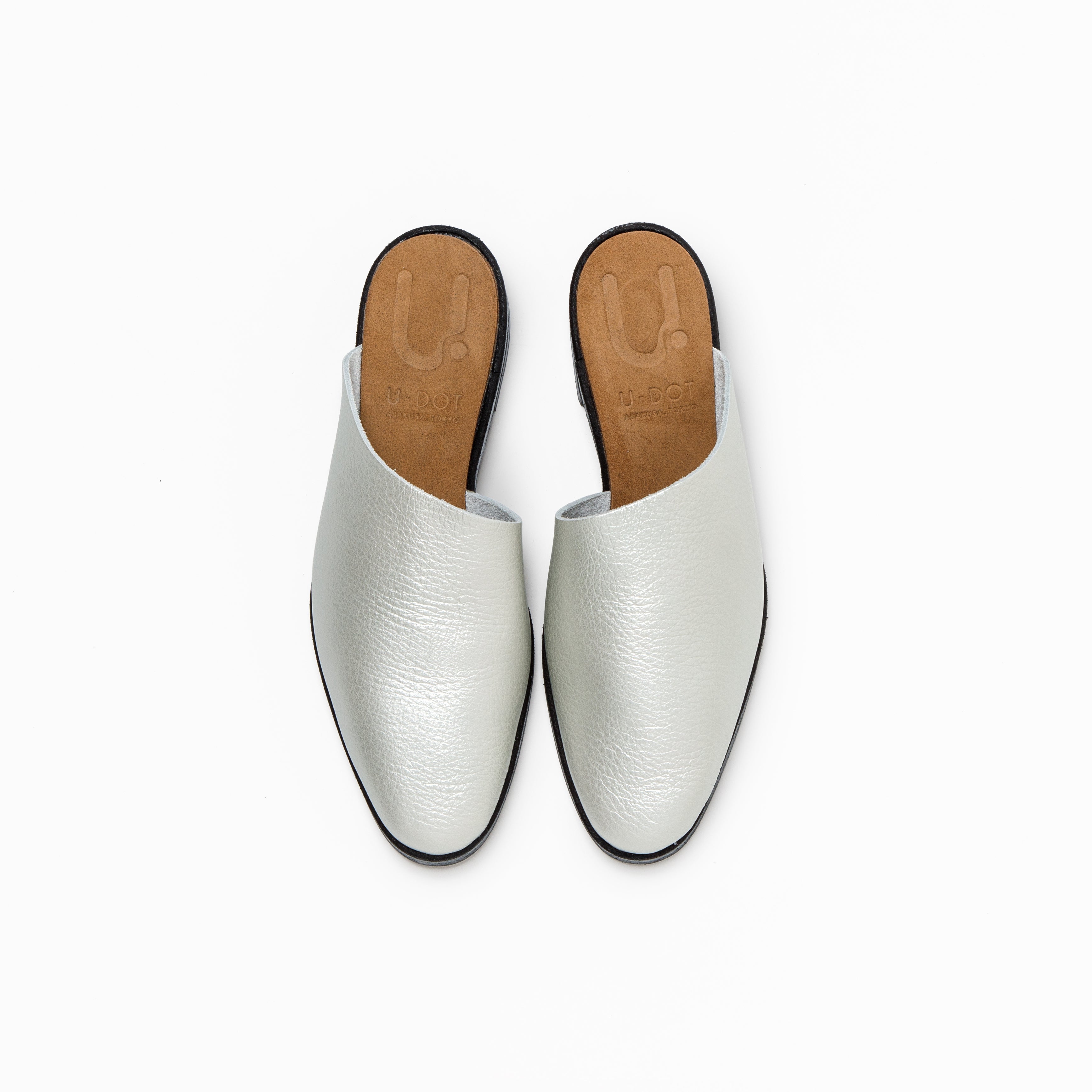 ASYMMETRICAL MULE　ALL LIGHT SILVER