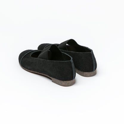 GOM FLAT ALL SMOOTH BLACK